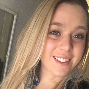 Meet your Posher, Alasondra